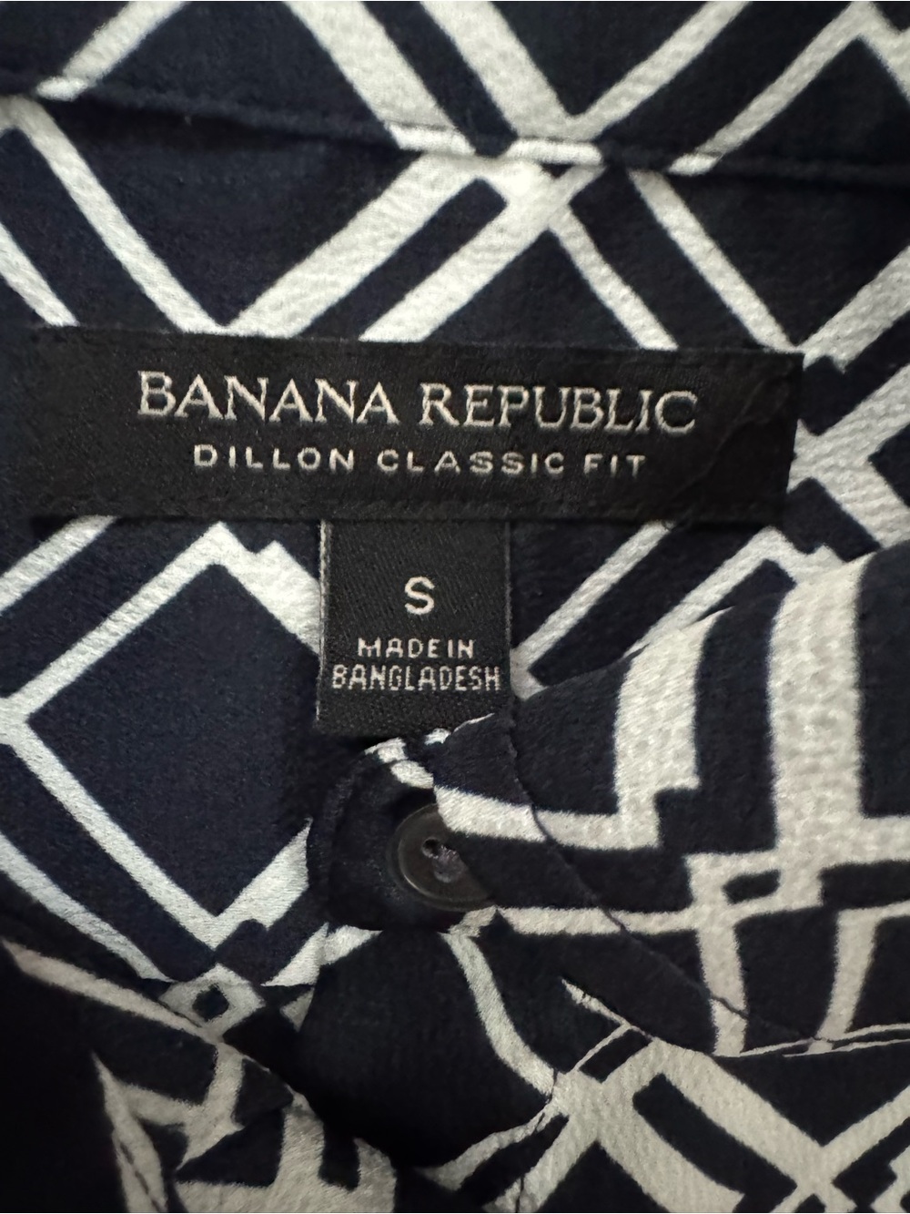Banana Republic Button-Down Geometric Blouse - Picture 3 of 6